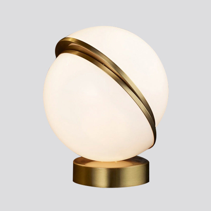 Le Globe - Table Lamp - Lumière Paris